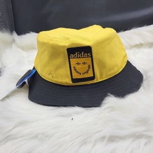 Adidas Originals bucket hat